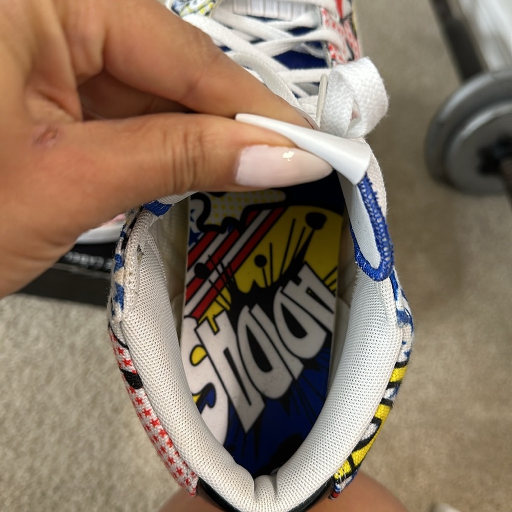 adidas Originals Multicolor Comic Print Sneakers in White and Blue - Picture 7 of 10